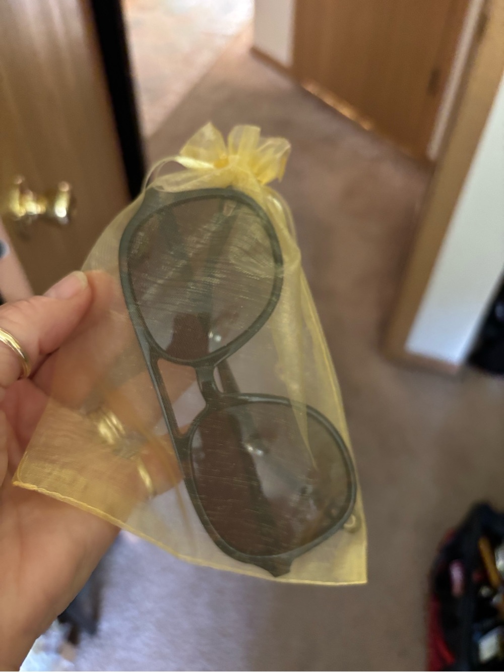 SOJOS Gradient Tortoise Shell Sunglasses - Picture 9 of 9
